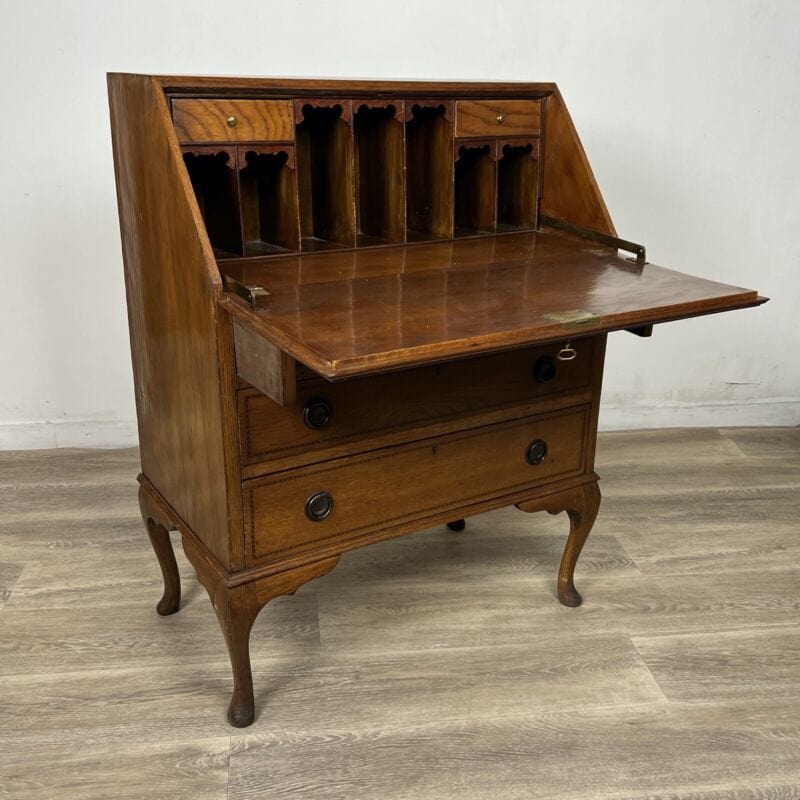 Ribalta antica Ribaltina scrittoio inglese in rovere Secretaire antico trumeau Categoria Arredamento