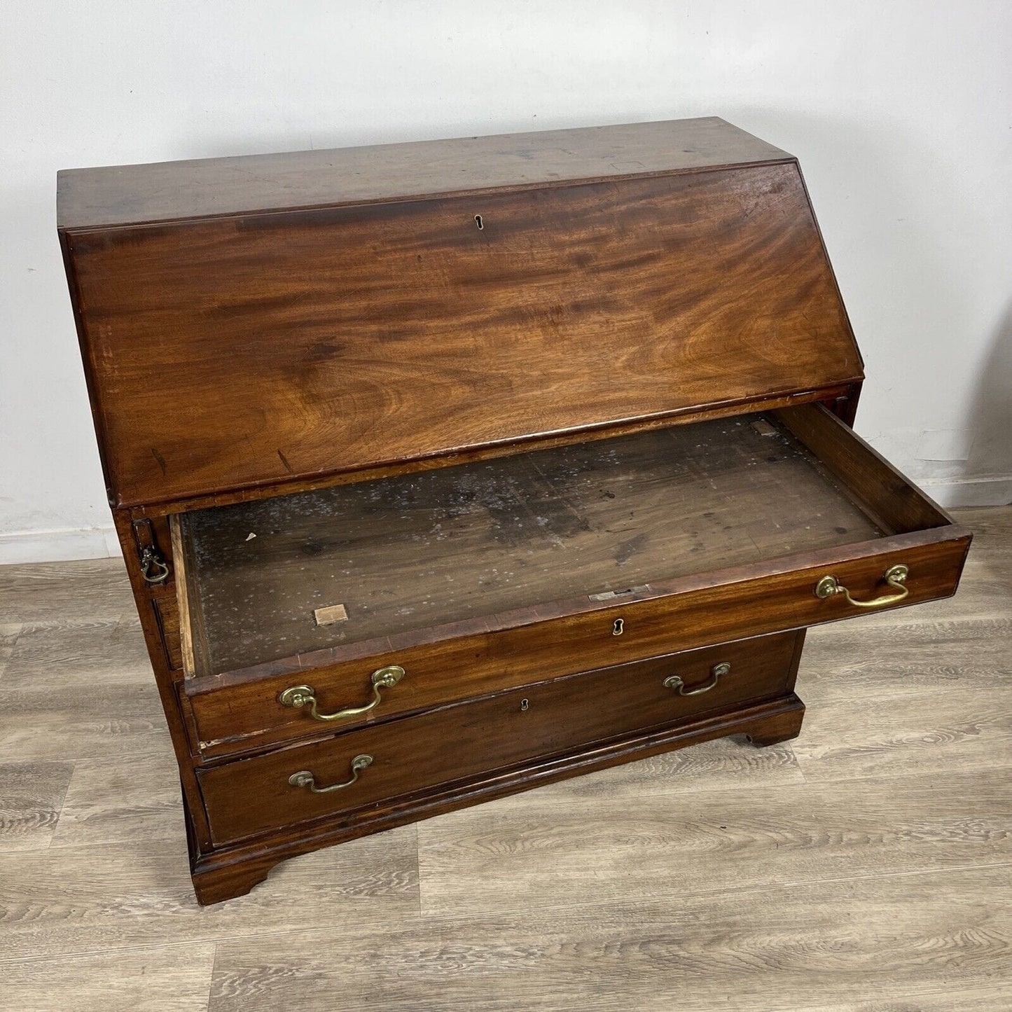 Ribalta antica Scrittoio Como Madia inglese Secretaire antico epoca 800 Trumeau Categoria Scrittoi & Ribalte