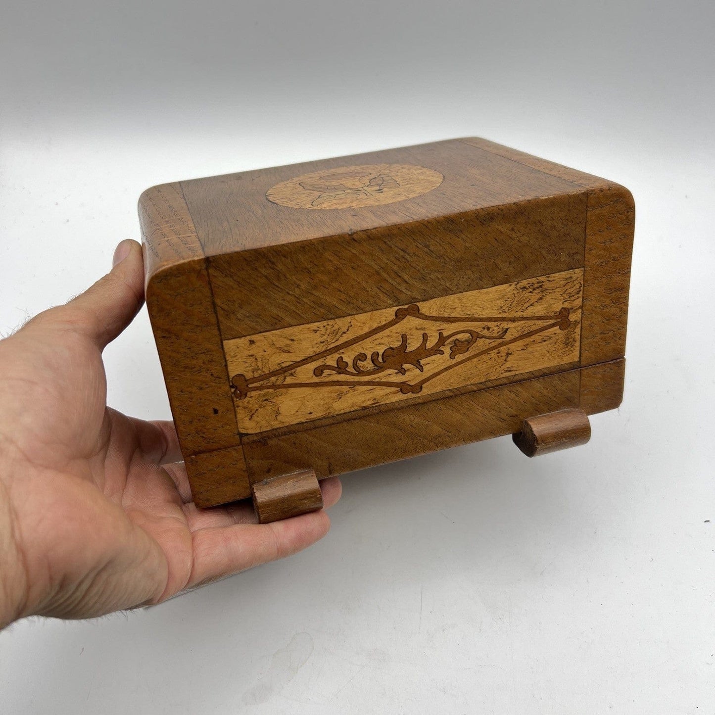 Scatola antica in legno cofanetto da scrivania portasigarette stile Deco anni 40 Categoria Oggetti per fumatori