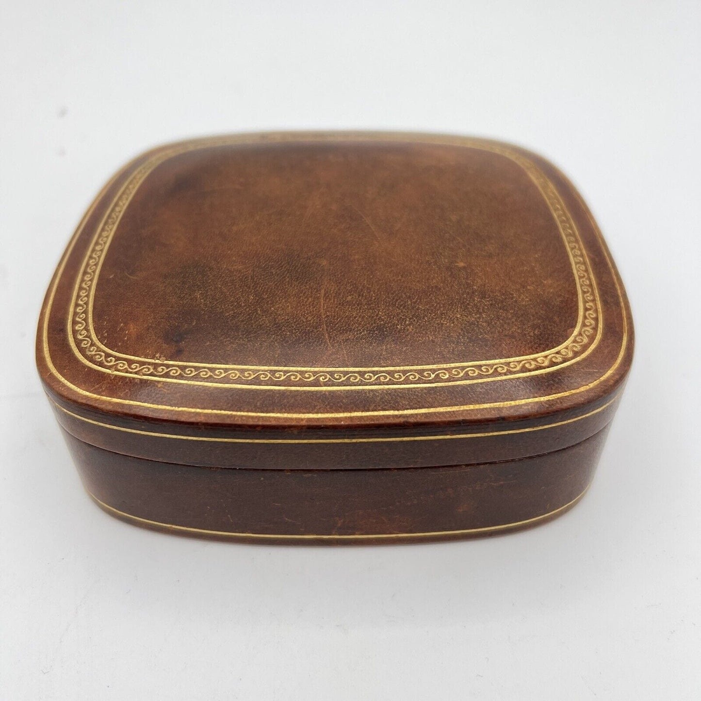 Scatola antica in pelle marrone da scrivania custodia scatolina porta oggetti Categoria Vari