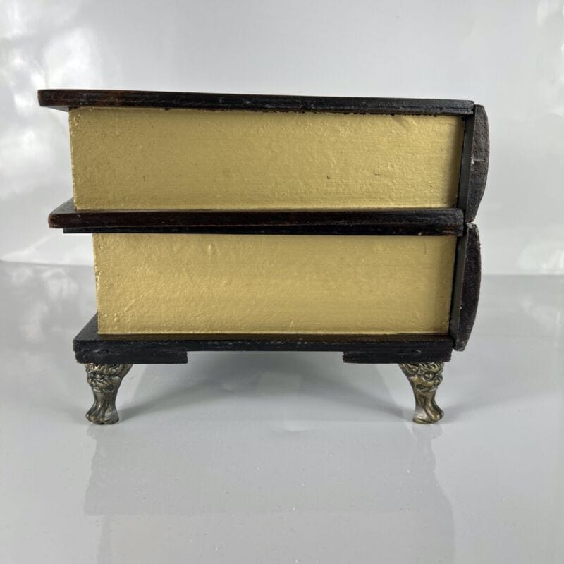 Scatola in legno da scrivania cofanetto con cassetti a forma di libri antichi Categoria Complementi d'arredo