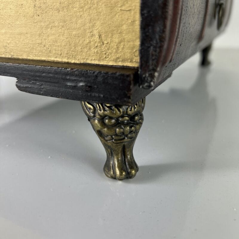 Scatola in legno da scrivania cofanetto con cassetti a forma di libri antichi Categoria Complementi d'arredo