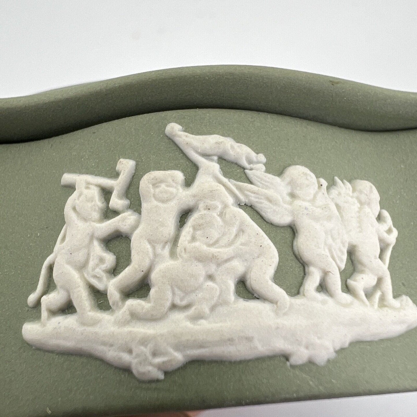 Scatola Portagioie in porcellana scatolina Wedgwood Verde Vintage Putti Angeli Categoria  Vasi e Portafiori