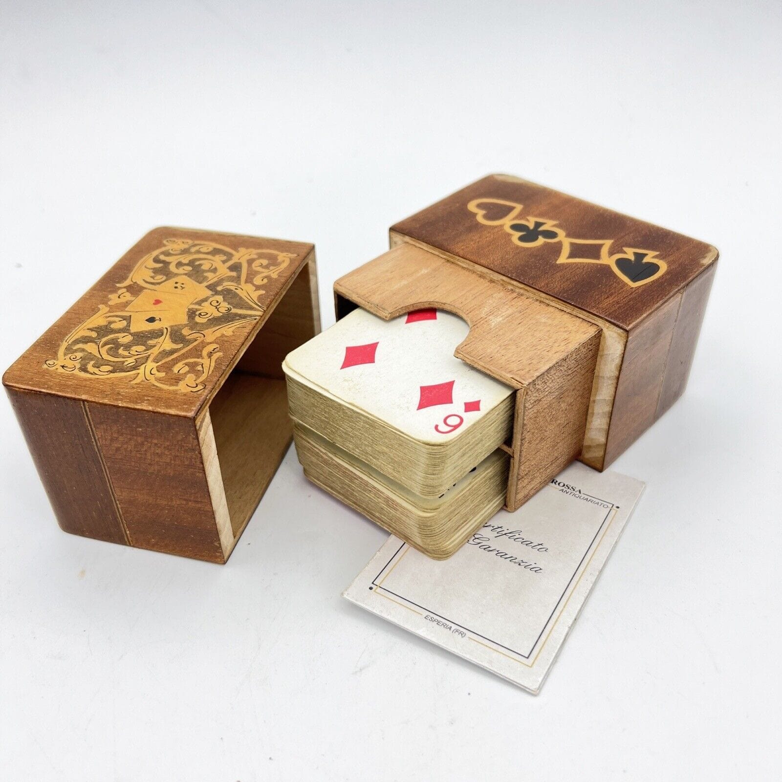Scatola Carte da Gioco in Legno Portacarte Fatto a Mano + 2 Scatola Carte da Gioco in Legno Portacarte Fatto a Mano + 2