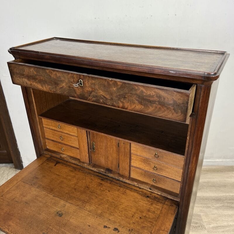 Secretaire Antico Ribalta Trumeau inglese epoca 800 stile Giorgio III in mogano Categoria Arredamento