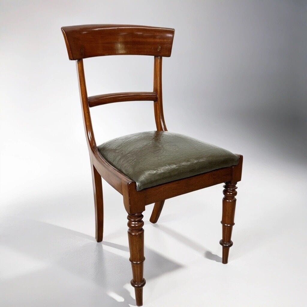 Sedia Antica In Mogano Epoca '800 inglese per scrivania studio con pelle verde Categoria Sedie