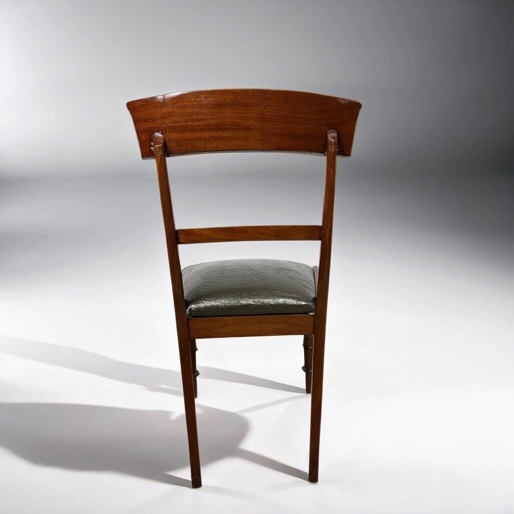 Sedia Antica In Mogano Epoca '800 inglese per scrivania studio con pelle verde Categoria Sedie