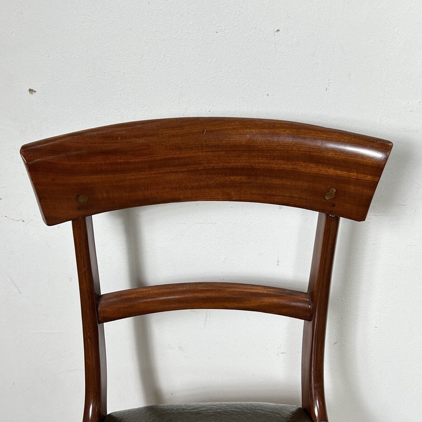 Sedia Antica In Mogano Epoca '800 inglese per scrivania studio con pelle verde Categoria Sedie