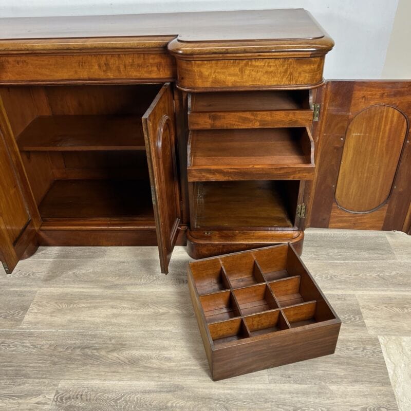 Servante credenza antica inglese epoca vittoriana mobile salone mogano Madia 800 Categoria Servante - Servantini