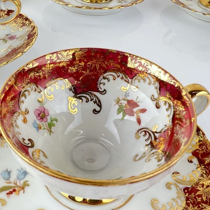 Servizio da caffe antico in porcellana Bavaria tazze tazzine a fiori e oro per 6 Categoria Servizio tazze - Tazze
