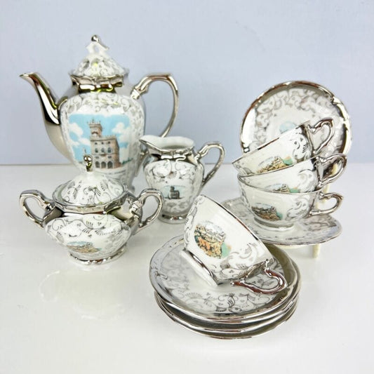 Servizio da caffe antico in porcellana decoro argento Bavaria San Marino tazzine Categoria  Servizio tazze - Tazze