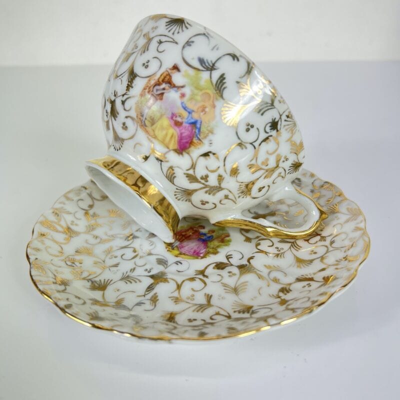 Servizio da tè the antico in porcellana Bavaria anni 40 tazze tazzine oro 19pz Categoria Servizio tazze - Tazze