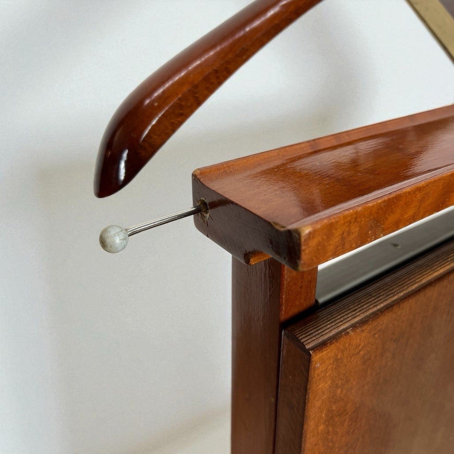 Servomuto vintage in legno Fratelli Reguitti per stira pantaloni anni 70 retrò Categoria  Attrezzi e Strumenti