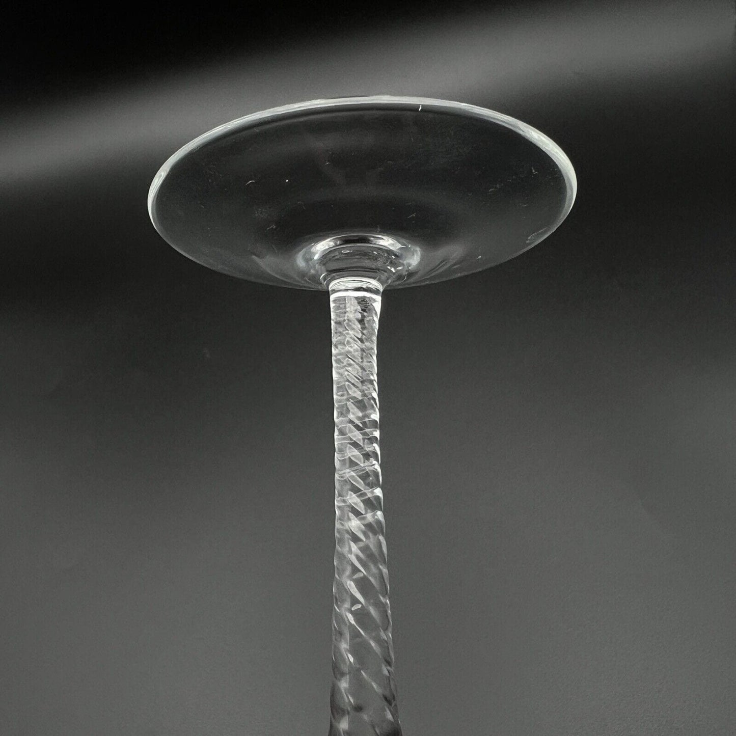 Set Bicchieri vintage in vetro da Vino per aperitivo a calice Anni 70 Rosso Oro Categoria Vetri e Cristalli