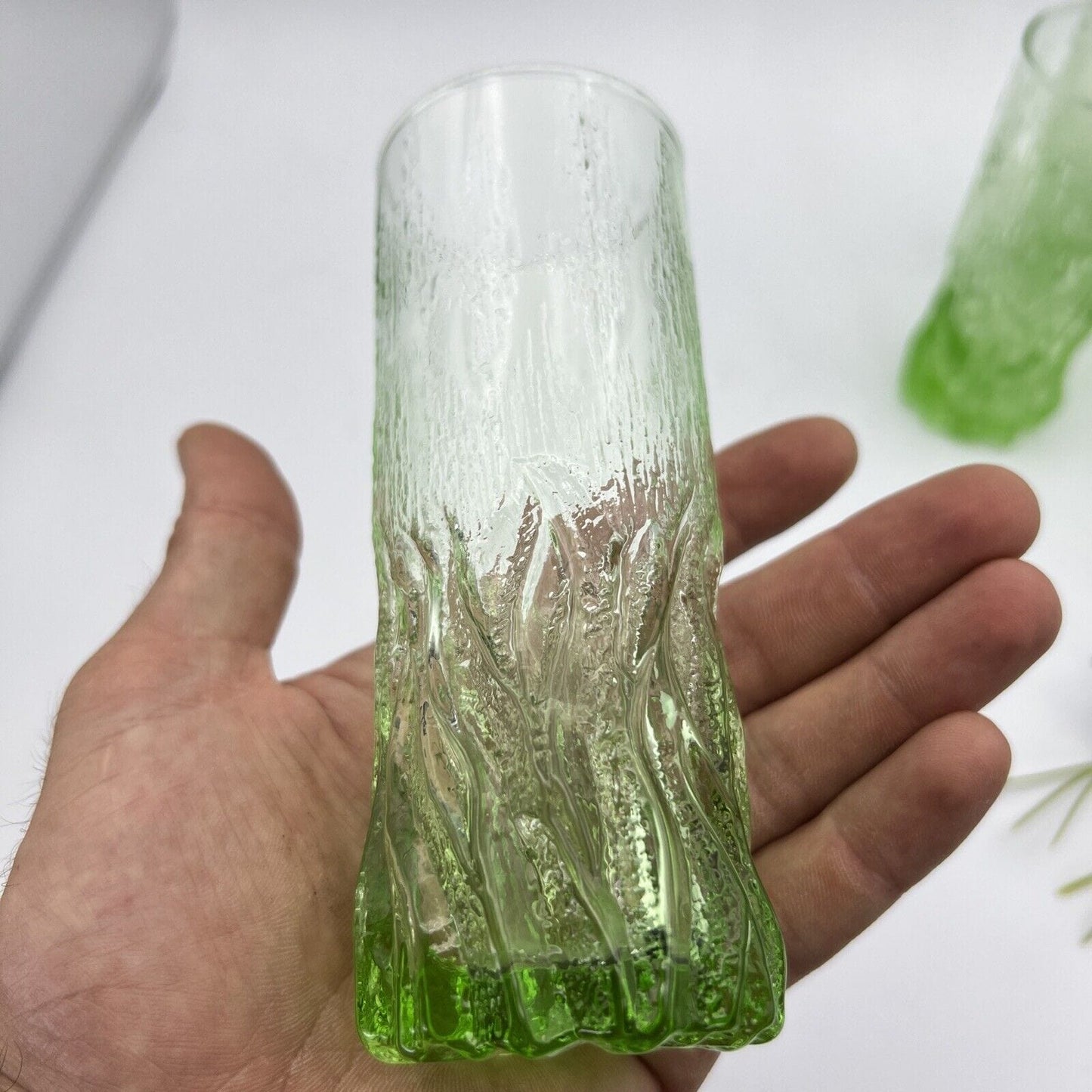 Set di Bicchieri Alti vintage anni 70 in vetro Verde da per Bibita Cocktail Categoria Vetri e Cristalli