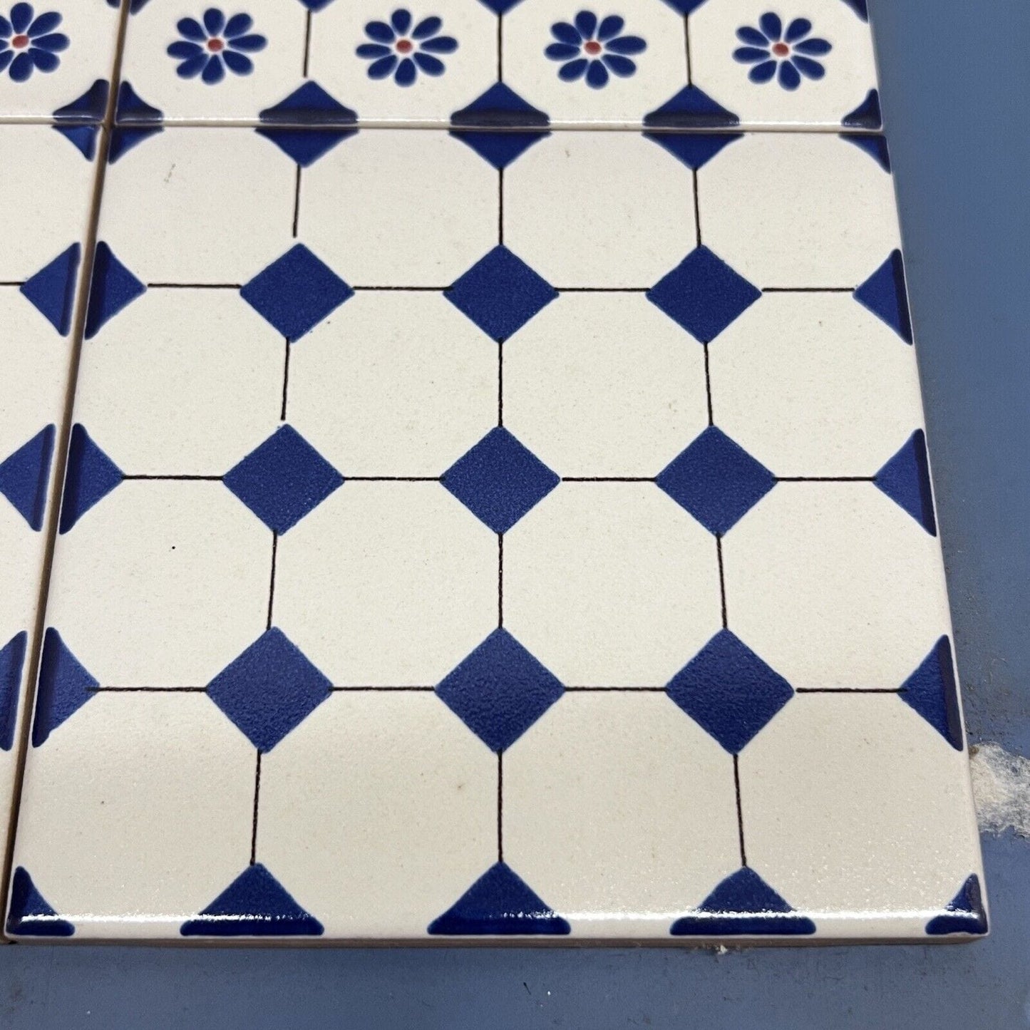 Set di piastrelle vintage in gres di vietri De Maio 13 x 13 Bianca Blu Fiori Categoria Mattonelle