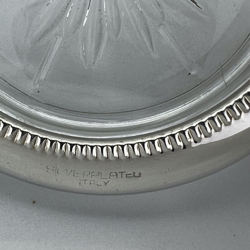 Set di quattro sottobicchieri vintage in vetro e silver plate posacenere antico Categoria Sheffield & Argento