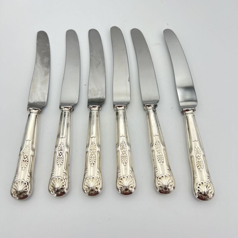 Set di sei coltelli antichi in argento sheffield silver plate per dolce anni 70 Categoria Sheffield & Argento
