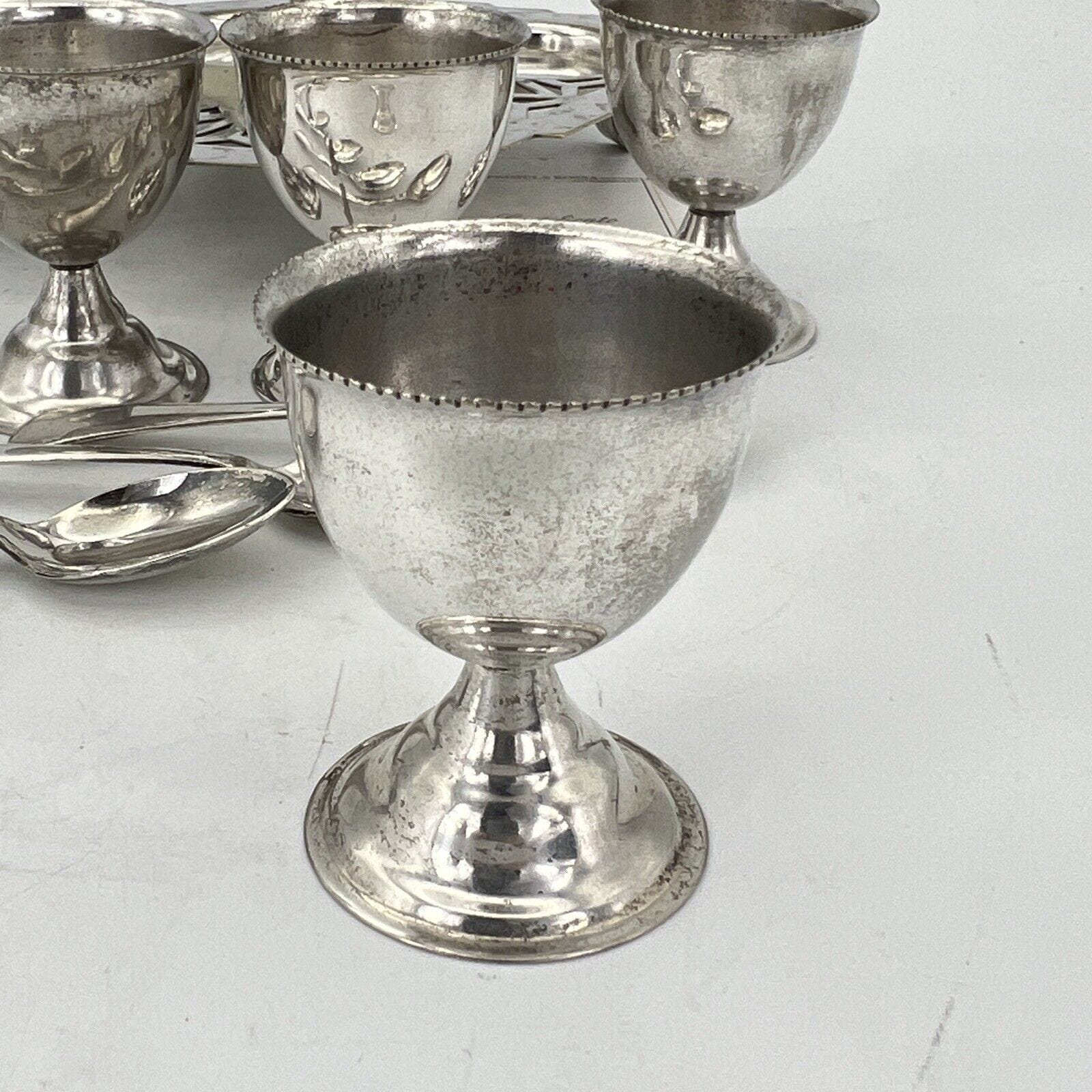 Set Porta uova uovo antico in argento sheffield silver plate inglese egg Cruet Categoria  Sheffield & Argento