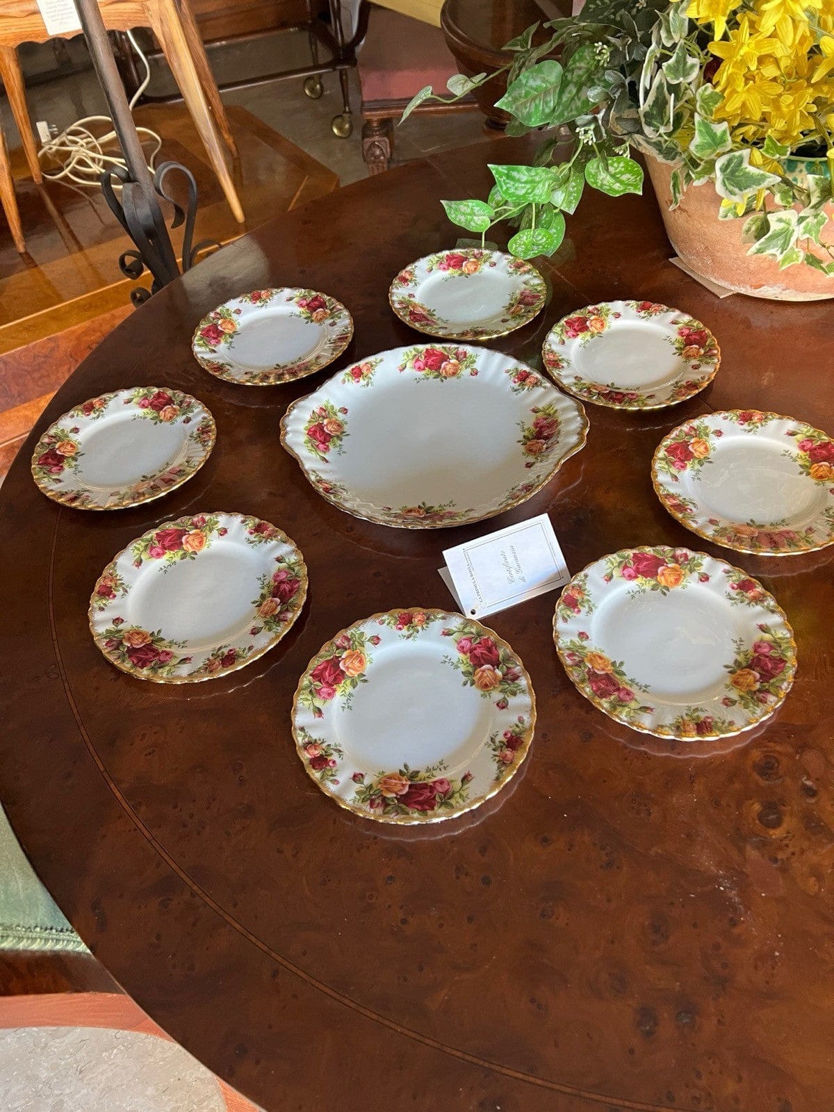 Set Servizio di 6 Piatti Piattini in Porcellana Royal Albert Old Country Roses Categoria Piatti e Piattini