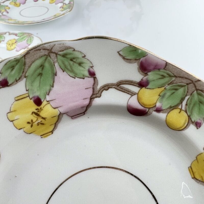 Set servizio di piatti antichi inglesi in porcellana piattini da per frutta 1913 Categoria Piatti e Piattini