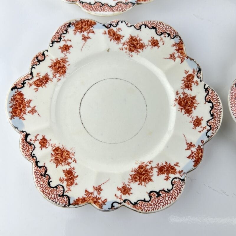 Set servizio di piatti piattini dolce antichi inglesi in porcellana a margherita Categoria Piatti e Piattini