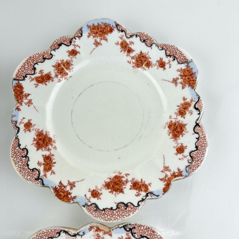 Set servizio di piatti piattini dolce antichi inglesi in porcellana a margherita Categoria Piatti e Piattini