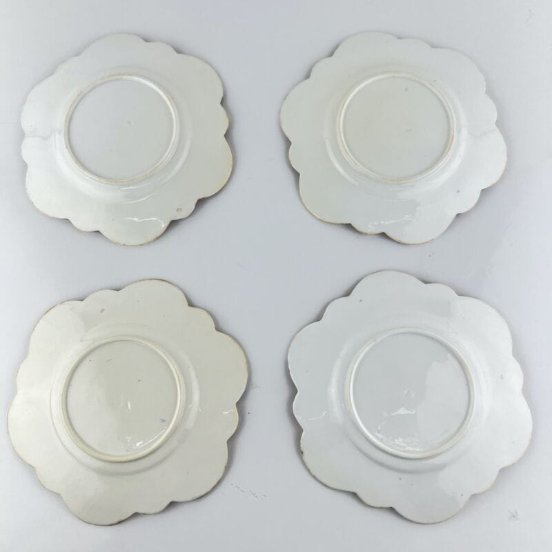 Set servizio di piatti piattini dolce antichi inglesi in porcellana a margherita Categoria Piatti e Piattini