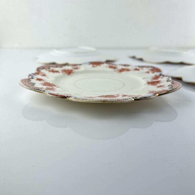 Set servizio di piatti piattini dolce antichi inglesi in porcellana a margherita Categoria Piatti e Piattini