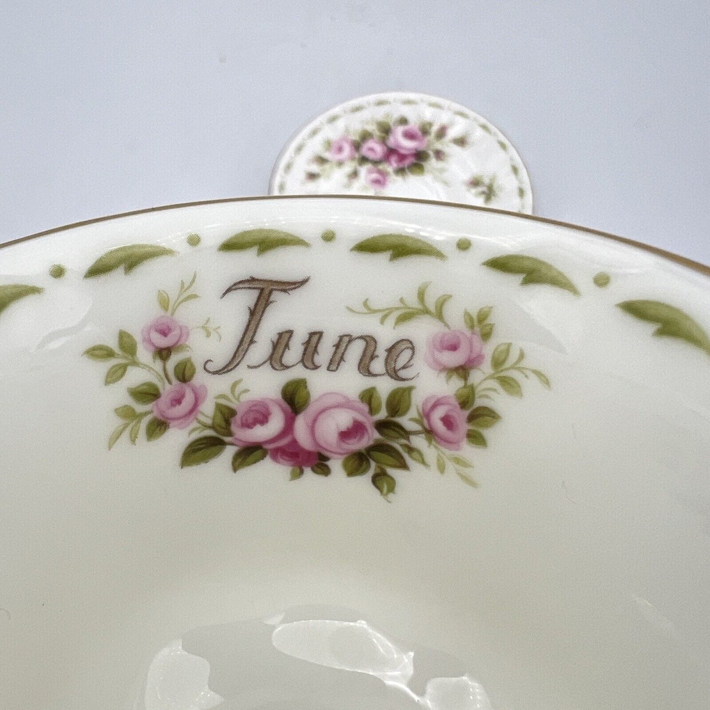 Set Tazza da caffè in porcellana Royal Albert mese tazzina inglese GIUGNO 1970 Categoria Servizio tazze - Tazze