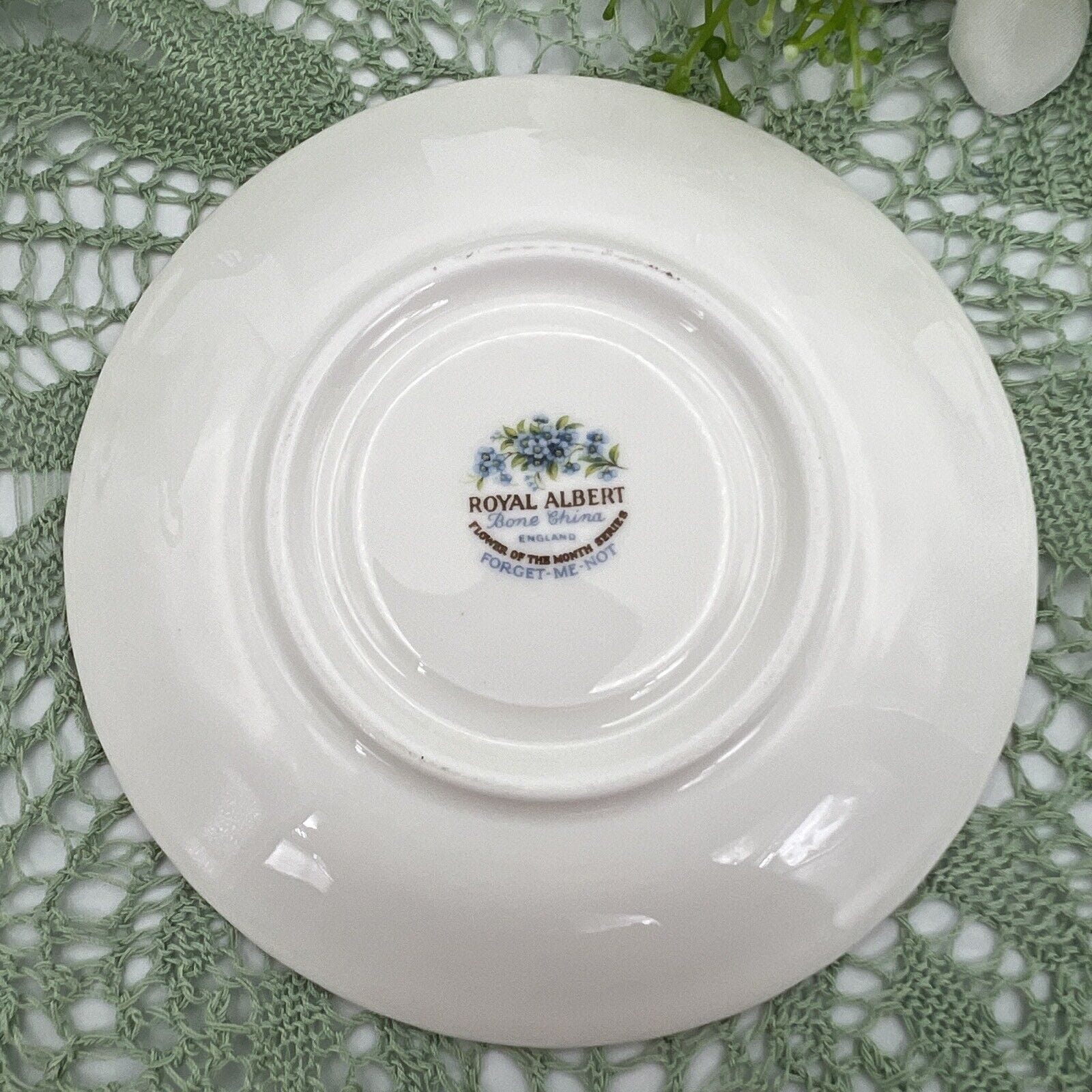 Set Tazzina e cucchiaino porcellana Royal Albert mese da caffè inglese Luglio Categoria  Servizio tazze - Tazze