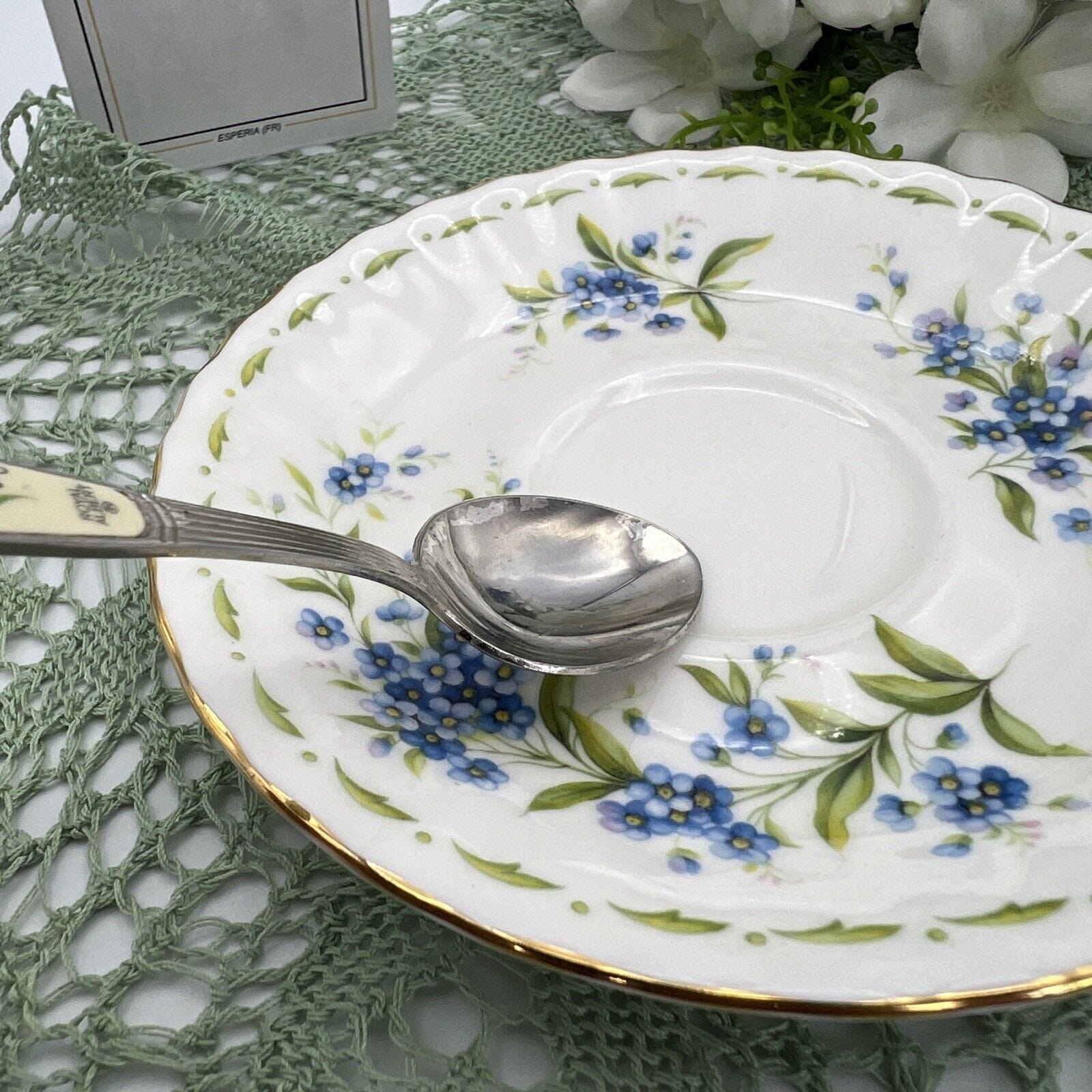 Set Tazzina e cucchiaino porcellana Royal Albert mese da caffè inglese Luglio Categoria  Servizio tazze - Tazze