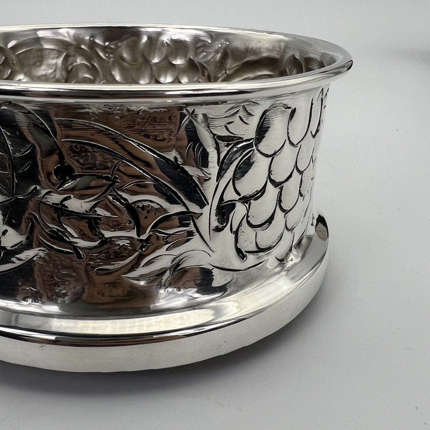 Sottobottiglia da tavola in argento sheffield silver plated vintage stile antico Categoria Sheffield & Argento
