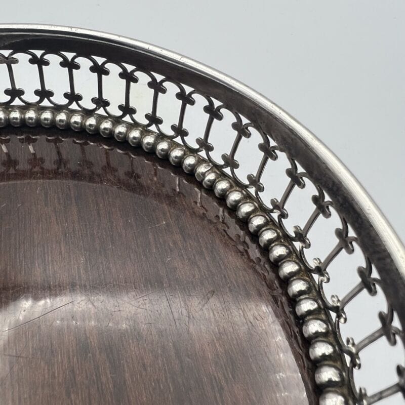 Sottobottiglia da tavola in argento silver plated vintage stile antico Mozzoni Categoria  Sheffield & Argento