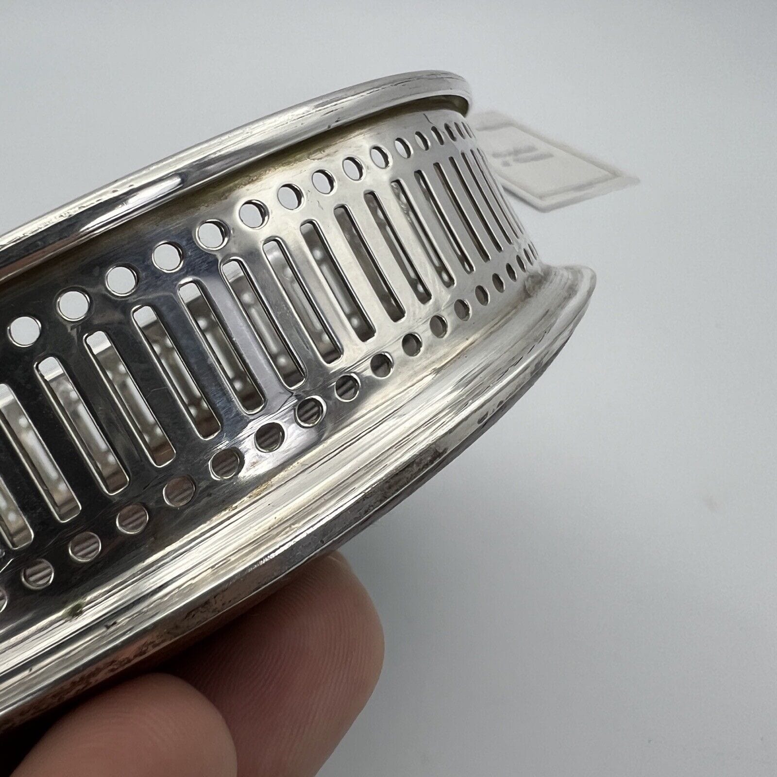 Sottobottiglia portabottiglie per vino da tavola placcato argento stile antico Categoria  Sheffield & Argento