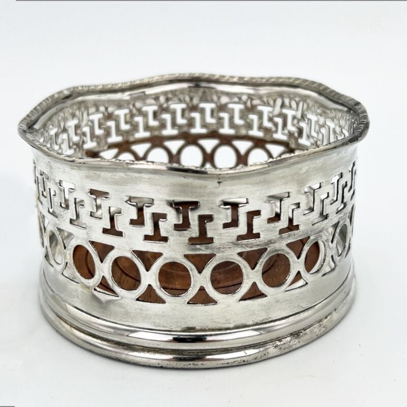 Sottobottiglia portabottiglie vino da tavola in argento sheffield stile antico Categoria  Sheffield & Argento