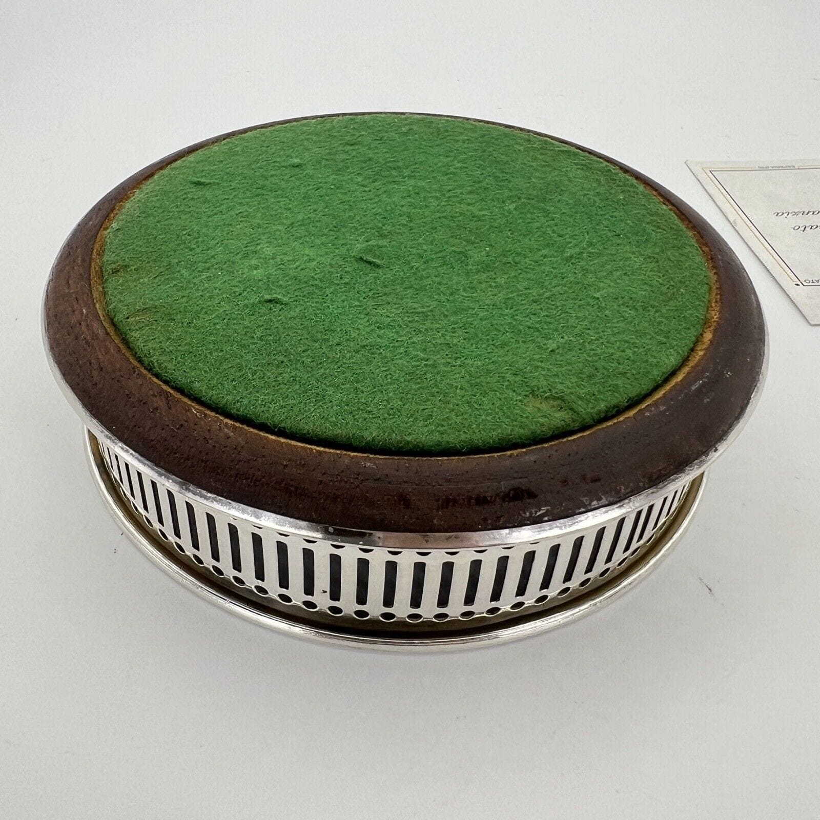 Sottobottiglia portabottiglie vino da tavola placcato in argento stile antico Categoria  Sheffield & Argento