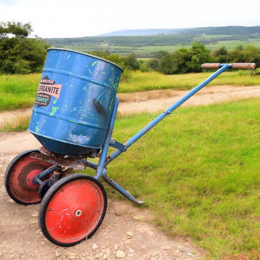 Spargi concime semi Spandiconcime Seminatrice A Spinta Vintage Inglese Antica Categoria  Attrezzi e Strumenti