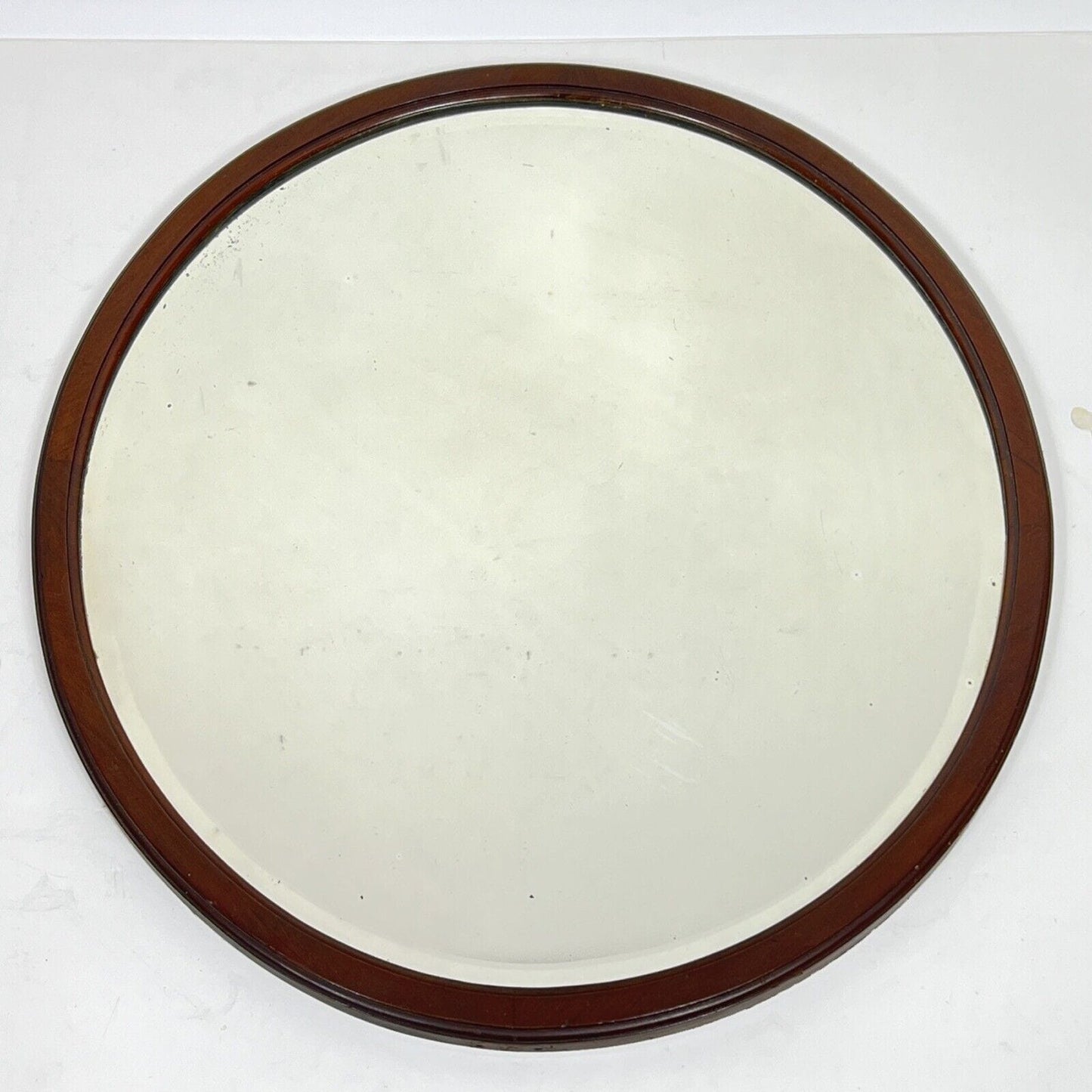 Specchio antico specchiera rotondo con cornice in legno scuro da parete d'epoca Categoria  Specchi e Cornici