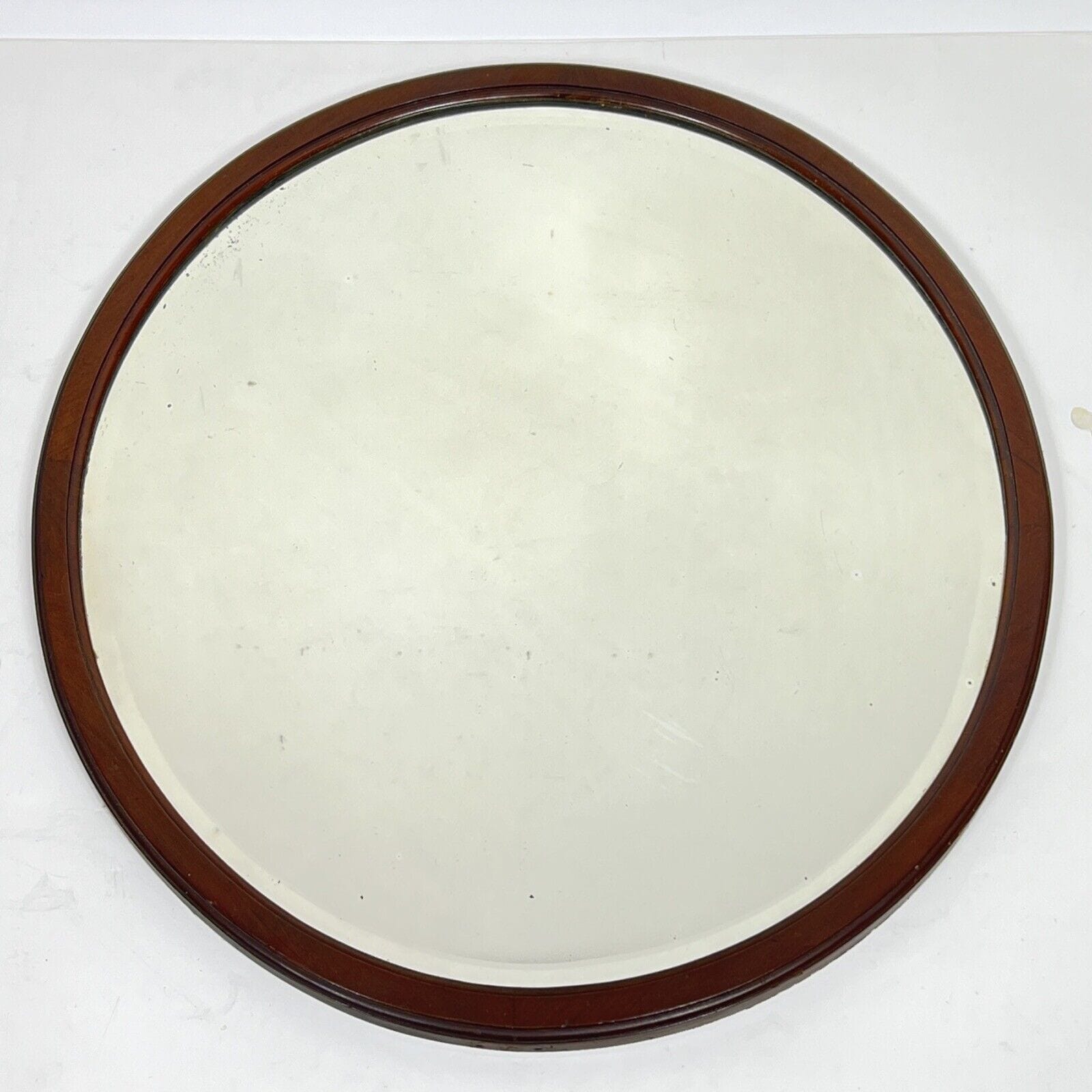 Specchio antico specchiera rotondo con cornice in legno scuro da parete d'epoca Categoria  Specchi e Cornici