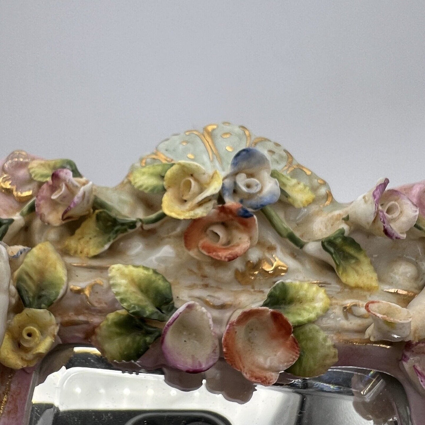 Specchio Vintage da toilette in porcellana Specchietto stile Meissen Cherubini Categoria  Altro