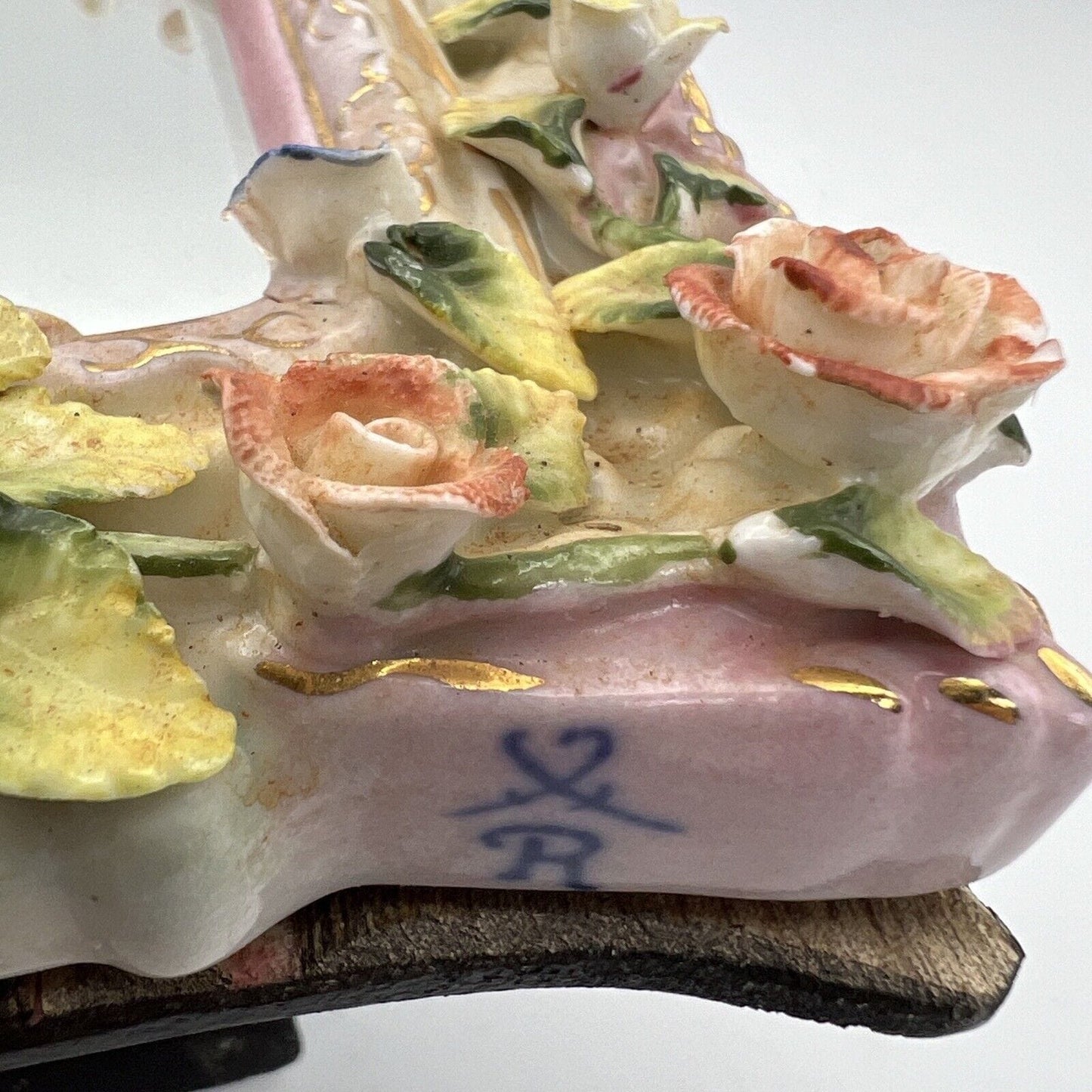 Specchio Vintage da toilette in porcellana Specchietto stile Meissen Cherubini Categoria  Altro