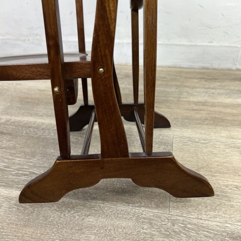 Tavolino antico a 5 ripiani in legno etagere pieghevole porta dolci cake stand Categoria  Tavoli - tavolinetti