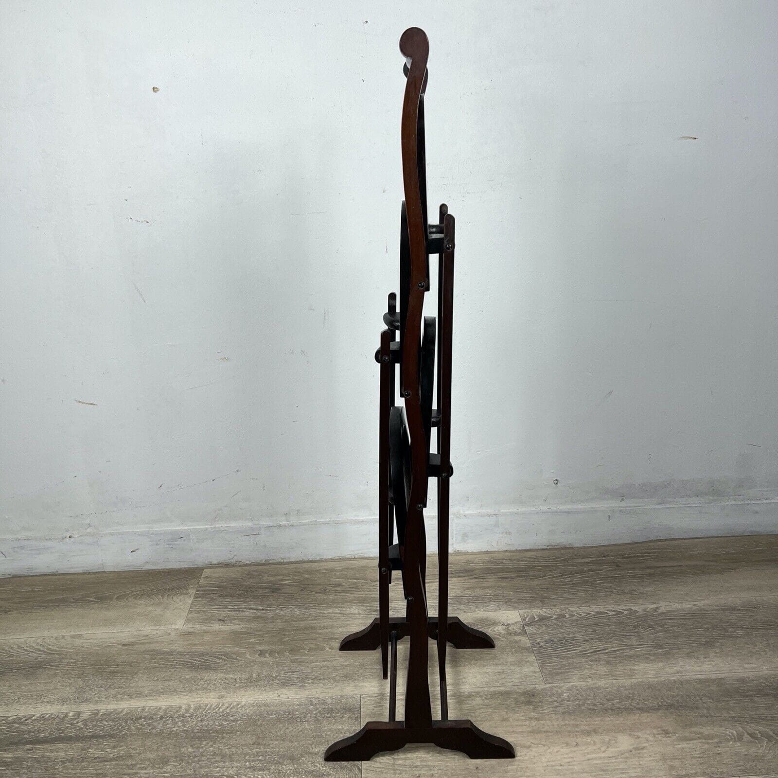 Tavolino antico a piu ripiani in legno etagere pieghevole porta dolci cake stand Categoria  Tavoli - tavolinetti