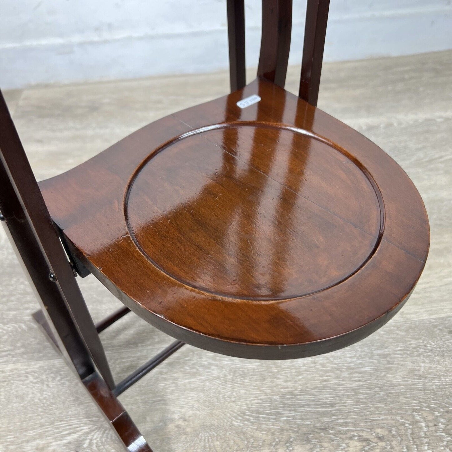 Tavolino antico a piu ripiani in legno etagere pieghevole porta dolci cake stand Categoria  Tavoli - tavolinetti