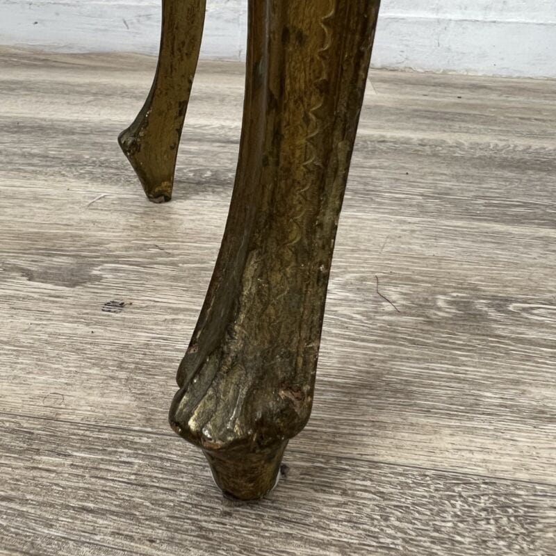 Tavolino antico comodino tavolo in legno oro fiorentino a due ripiani anni 60 Categoria  Arredamento