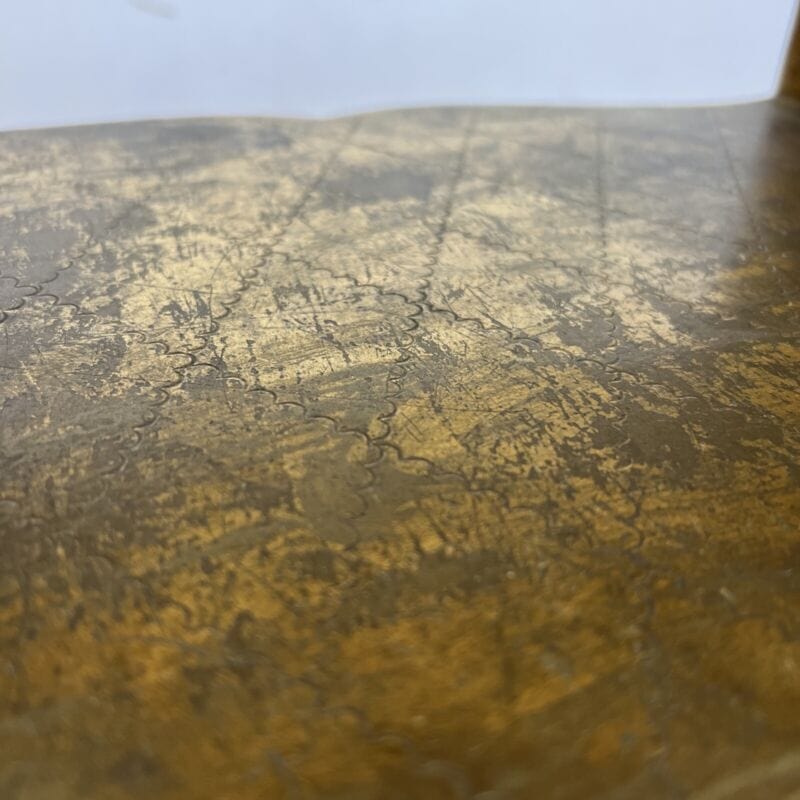 Tavolino antico comodino tavolo in legno oro fiorentino a due ripiani anni 60 Categoria  Arredamento