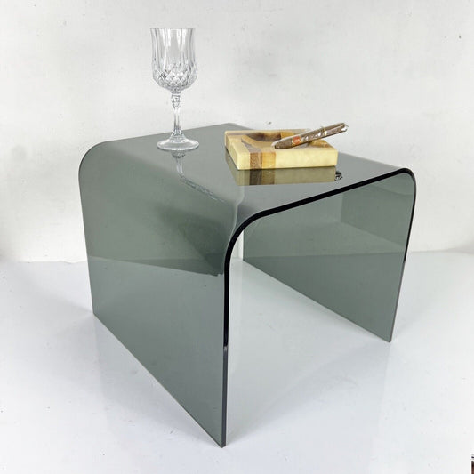 Tavolino basso di Design Vintage anni 80 90 Modernariato in plexiglass Comodino Categoria  Tavoli - tavolinetti