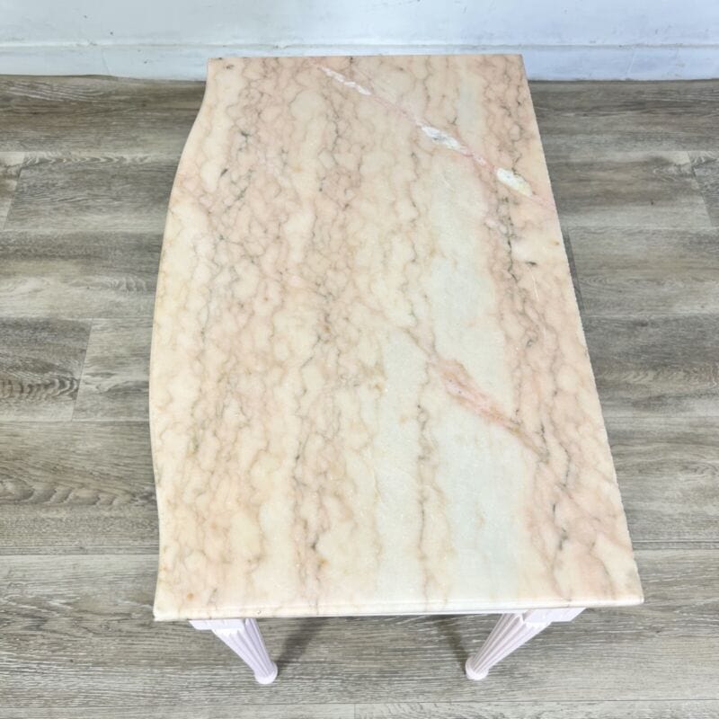 Tavolino con cassetto laccato rosa comodino dipinto in stile antico Luigi XVI Categoria  Arredamento