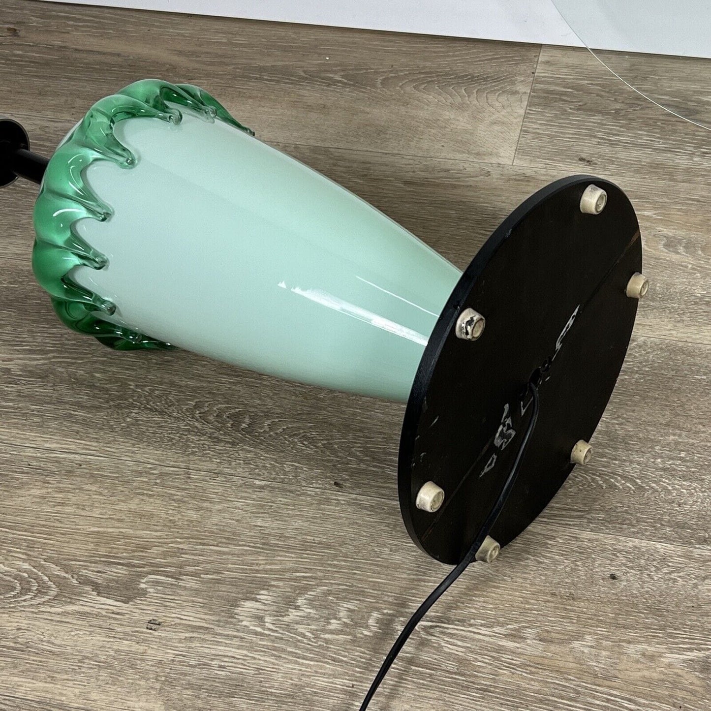 Tavolino Lampada in vetro di Murano anni 80 modernariato Piano rotondo 1980 Categoria Tavoli - tavolinetti